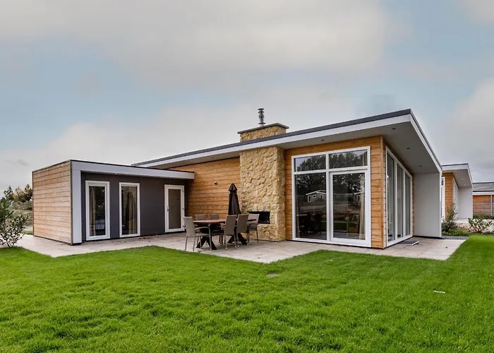 Holiday Home Green Resort Mooi Bemelen-6